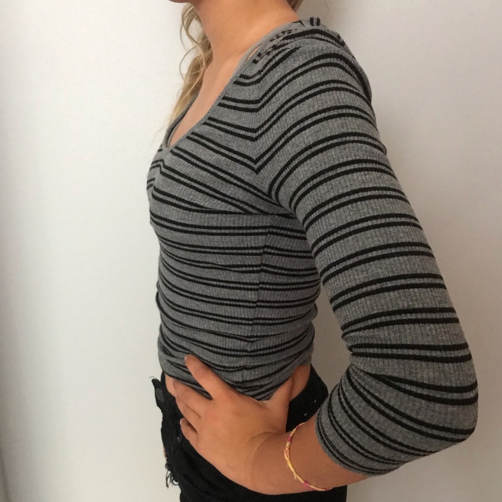 Express Quarter Sleeve Top
